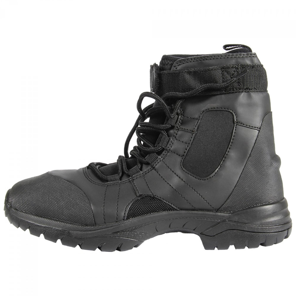 Northern Diver Rock Swim Boots - 7 - Click Image to Close